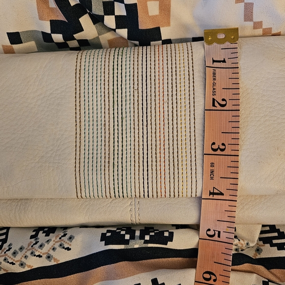 Hobo International Keen Continental Wallet - Picture 3 of 8